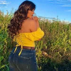 Meet your Posher, Lizbeth